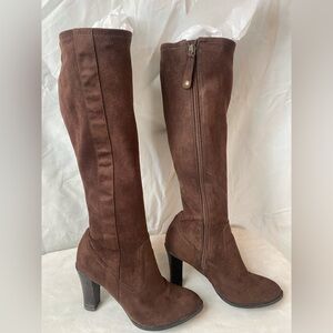 Brown Knee-High Women's Boots